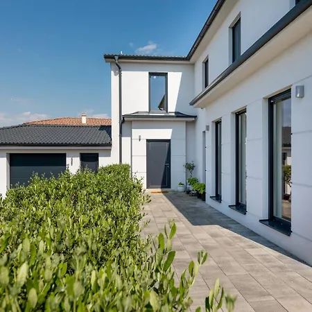 Villa Beeches *