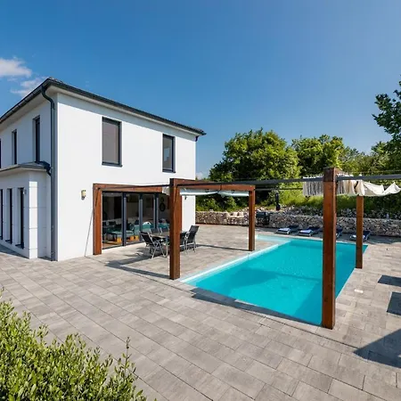 Villa Beeches